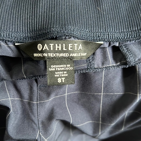 ATHLETA - Picture 2 of 2